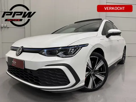 Volkswagen Golf 1.4 eHybrid GTE PANO/HEAD-UP/IQ-LIGHT/TREKHAAK/CAMERA/ACC/STOEL+STUURVERW./SFEER/CAR