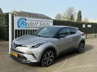Toyota C-HR 1.8 Hybrid Bi-Tone
