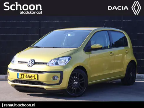 Volkswagen up! 1.0 BMT high up! | Stoelverwarming | Climate Control | Cruise Control | DAB