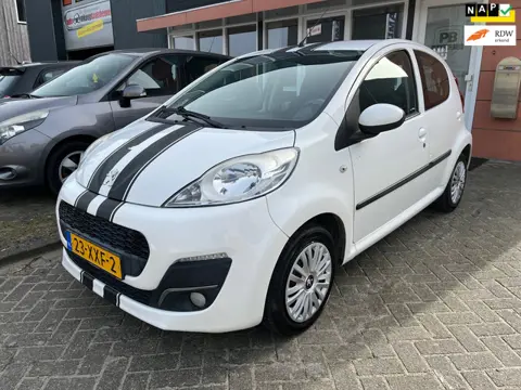 Peugeot 107 1.0 Active airco lage km nap
