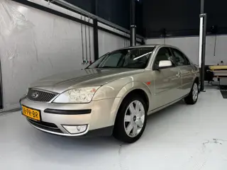 Ford Mondeo 2.0-16V Ghia Executive *NAP* Automaat