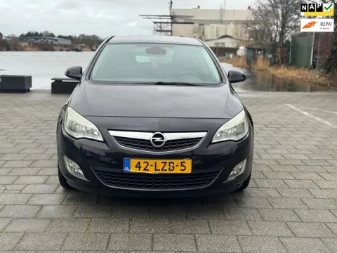 Opel Astra 1.4 Edition,airco/km nap/aluminium velgen