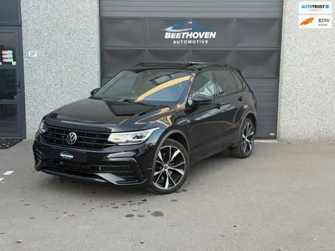 Volkswagen TIGUAN 1.4 TSI eHybrid 3xR-Line Pano Keyless Camera