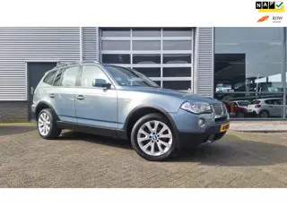BMW X3 XDrive25i/Trekhaak/Cruise/Nav/Leer/Sportstoelen/