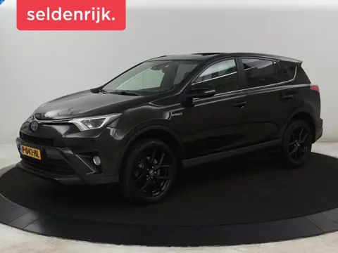 Toyota RAV4 2.5 Hybrid Black Edition | Schuifdak | Trekhaak |  Adaptive cruise | Camera | Navigatie 