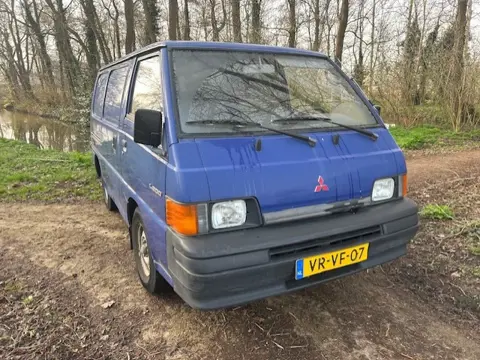 Mitsubishi L 300 2.5 D L 224