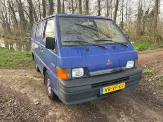 Mitsubishi L 300 2.5 D L 224