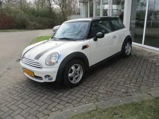 MINI Mini 1.6 Cooper Business Line Motor Rookt! (bj 2009)