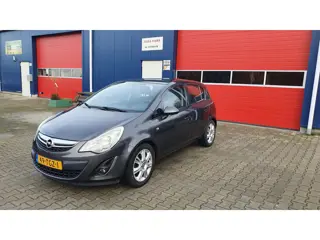 Opel Corsa 1.4-16V Edition NIEUWE KETTING AIRCO 5 DEURS TREKHAAK