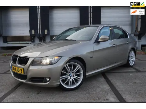 BMW 3-serie 318i Business Line Style * Nw Koppeling set + Motor *
