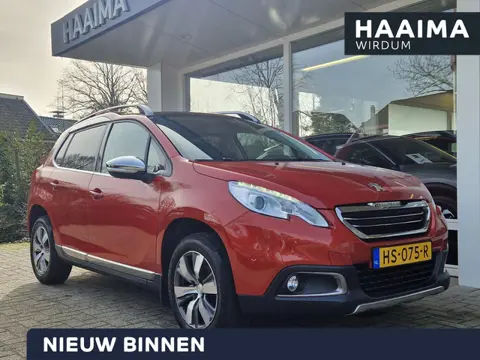 Peugeot 2008 1.2 PureTech Allure | Trekhaak | Panorama Dak | Navigatie | Climate & Cruise Control |