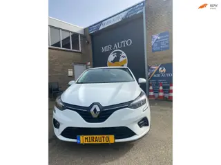 Renault Clio 1.6 E-Tech Hybrid 140 Business