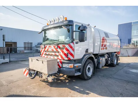 Scania P280 - SCHORLINGER OPTIFANT 70 (bj 2008)