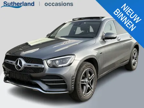 Mercedes-Benz GLC-klasse 300e 4MATIC AMG Line 320pk | PHEV | Panoramadak | Stoelverwarming | Burmeis
