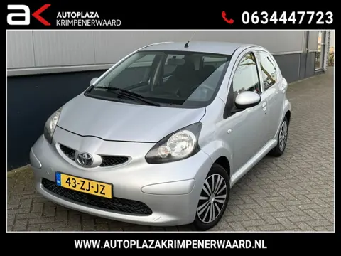 Toyota Aygo 1.0-12V + Nieuwe Apk carplay Ele ramen