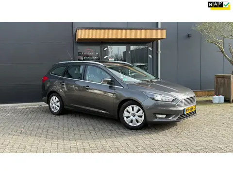 Ford Focus Wagon 1.0 Titanium