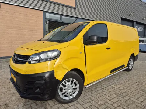 Opel Vivaro 2.0 CDTI 146pk automaat L3H1 Edition camera cruise xxl 3-pers euro6
