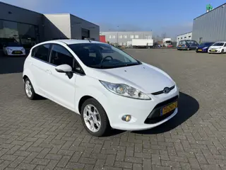Ford Fiesta 1.25 Titanium 5 drs 77 DKM wordt verwacht