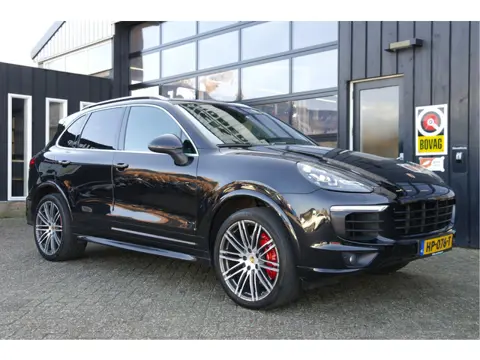 Porsche Cayenne 3.0 S E-Hybrid | NL-Auto | LED | 21'' | Luchtvering