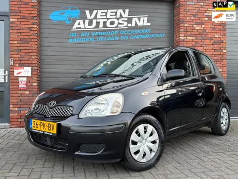 Toyota Yaris 1.3 VVT-i Idols Airco 5 Deurs CV+AB NAP!