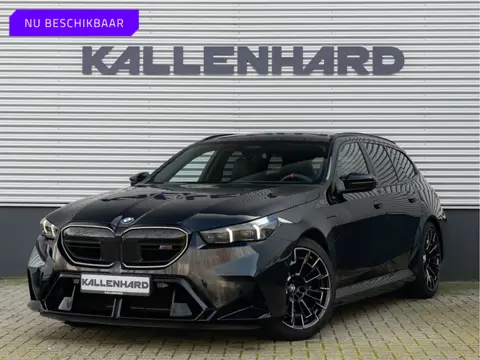 BMW 5 Serie Touring M5 - Pano - Bowers & Wilkins - Trekhaak - Stoelventilatie
