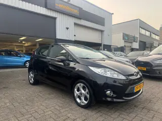 Ford Fiesta 1.25 Titanium 5 DEURS AIRCO