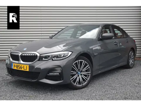 BMW 3-serie 320e M-Sport M Schaalstoelen / Dravit Grau / HiFi / Camera /