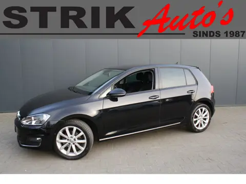 Volkswagen Golf 1.2 TSI Highline - RIJKLAAR - NAVIGATIE - PDC - 2e EIGENAAR