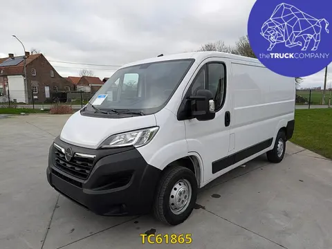 Opel Movano 140 cv l2h1 sms (bj 2024)