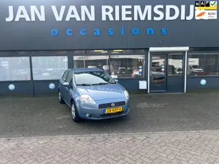 Fiat Grande Punto 1.4 Edizione Lusso bj 2009 5 deurs airco