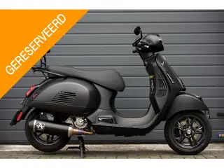 Vespa piaggio GTS 300 HPE Nieuw Mod Arrow 2024 Notte Full Option €100 per maand