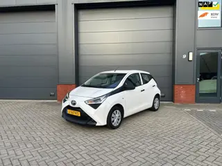 Toyota Aygo 1.0 VVT-i x-fun