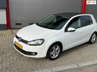 Volkswagen Golf 1.2 TSI Highline | AUTOMAAT