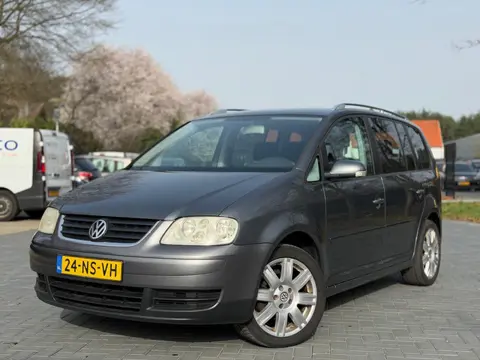 Volkswagen Touran 2.0-16V FSI Trendline/Clima/Cruise/LMV/NAP/Trekhaak