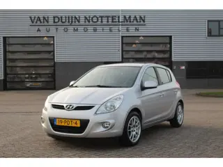 Hyundai i20 1.2i i-Motion / Airco / LMV 16" / N.A.P.