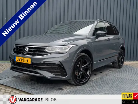 Volkswagen Tiguan 1.4 TSI eHybrid R-Line Business+ | Keyless | Black Style | IQ Light | Elk. A-klep 