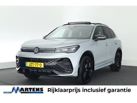 Volkswagen Tiguan 1.5 272pk eHybrid R-Line Edition Black Style Trekhaak Camera Keyless Massage Virtu