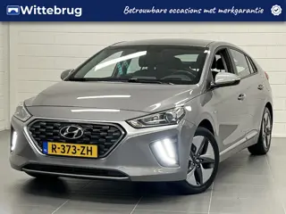 Hyundai IONIQ 1.6 GDi i-Motion - Plus APPLE / ANDROID NAVIGATIE | PARKEERCAMERA | ZUINIGE RUIME HYBR