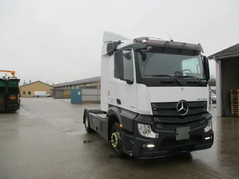 Mercedes-Benz Actros 1840 4x2 400 PK Low Milage (bj 2017)