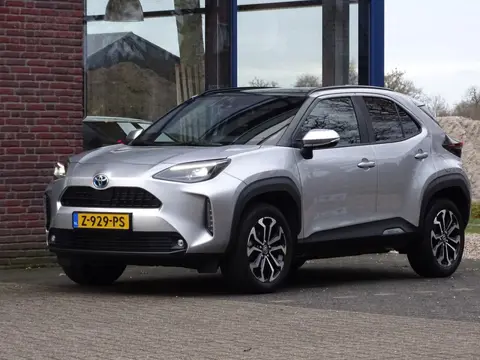 Toyota Yaris Cross 1.5 Hybrid Dynamic TREK HAAK (bj 2023)