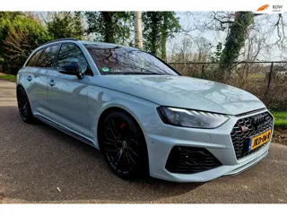 Audi A4 Avant 2.9 TFSI RS 4 quattro panodak . Head up