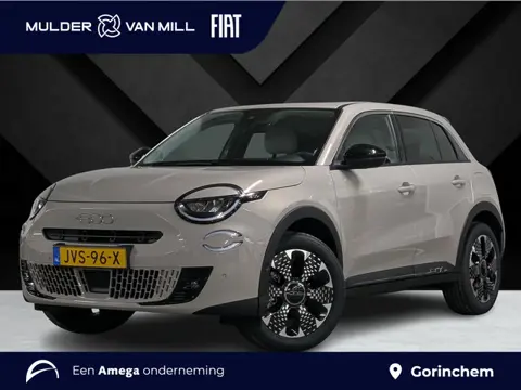 Fiat 600e La Prima EV 54kWh 156pk | CAMERA | STOELVERW. | NAVI | APPLE CARPLAY / ANDROID AUTO | KEYL