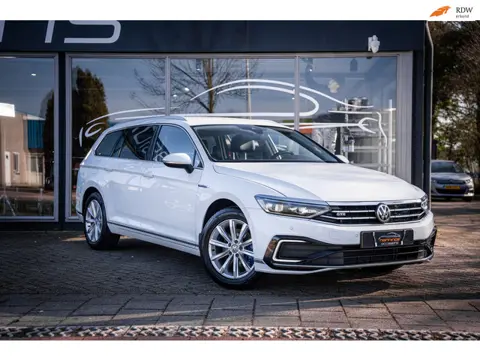 Volkswagen Passat Variant 1.4 TSI PHEV GTE Business|Trekh|ACC|Stoel/Stuurverwarming|Carplay|Cam|Stan