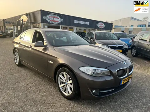 BMW 5-serie 520i High Executive(automaat,navi,leer,zeermooi,bj12,9999,-)