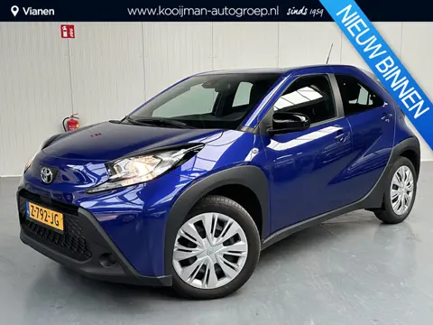 Toyota Aygo X 1.0 VVT-i S-CVT Play