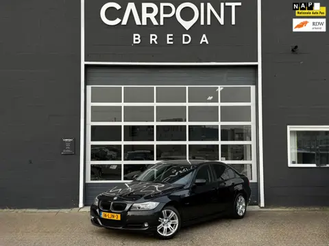 BMW 3-serie 320i Business Line Style, NAVI, LEER, CLIMA, NAP