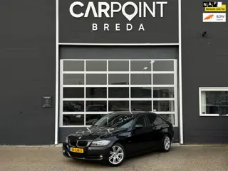BMW 3-serie 320i Business Line Style, NAVI, LEER, CLIMA, NAP
