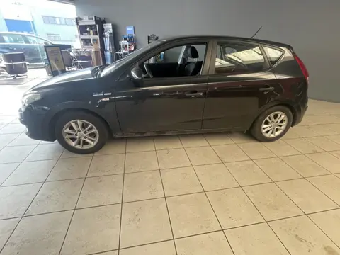 Hyundai i30 1.4i Blue Active Cool Ondanks Km’s keurige auto.Nieuwe Apk tot Maart 2027