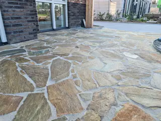 Karystos Brown flagstones 3-5 cm dik