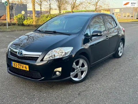 Toyota Auris 1.8 Full Hybrid Executive
